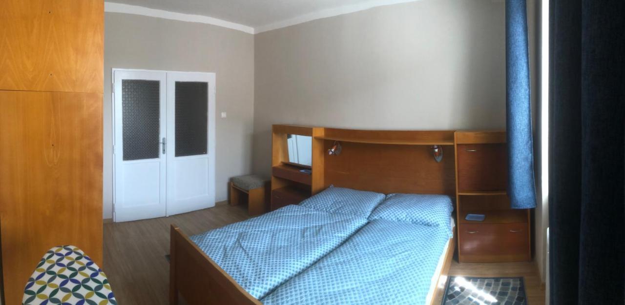 Apartman Bea, Snp 12 Velky Krtis Exteriér fotografie